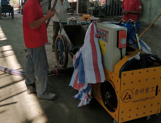 二次构造柱浇注泵合作润商建设西华润商家居建材港项目 二次构造柱浇注泵合作润商建设西华润商家居建材港项目