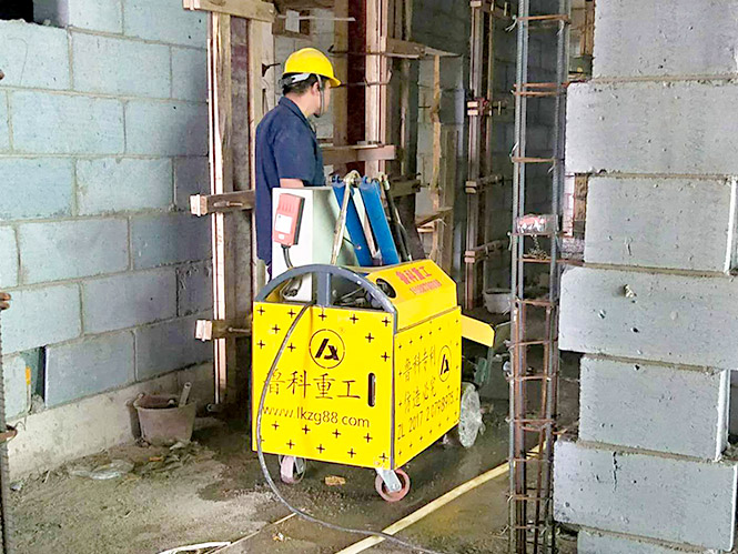 新型二次构造柱输送泵合作上海亚泰建设无线谷科技园研发楼项目 新型二次构造柱输送泵合作上海亚泰建设无线谷科技园研发楼项目