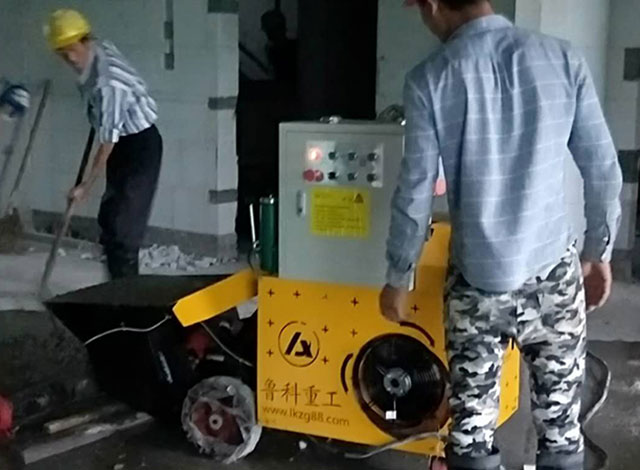 二次结构泵施工